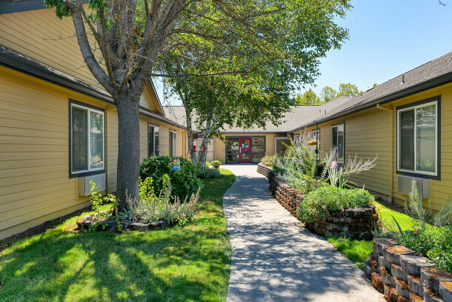 Exterior Gallery 9