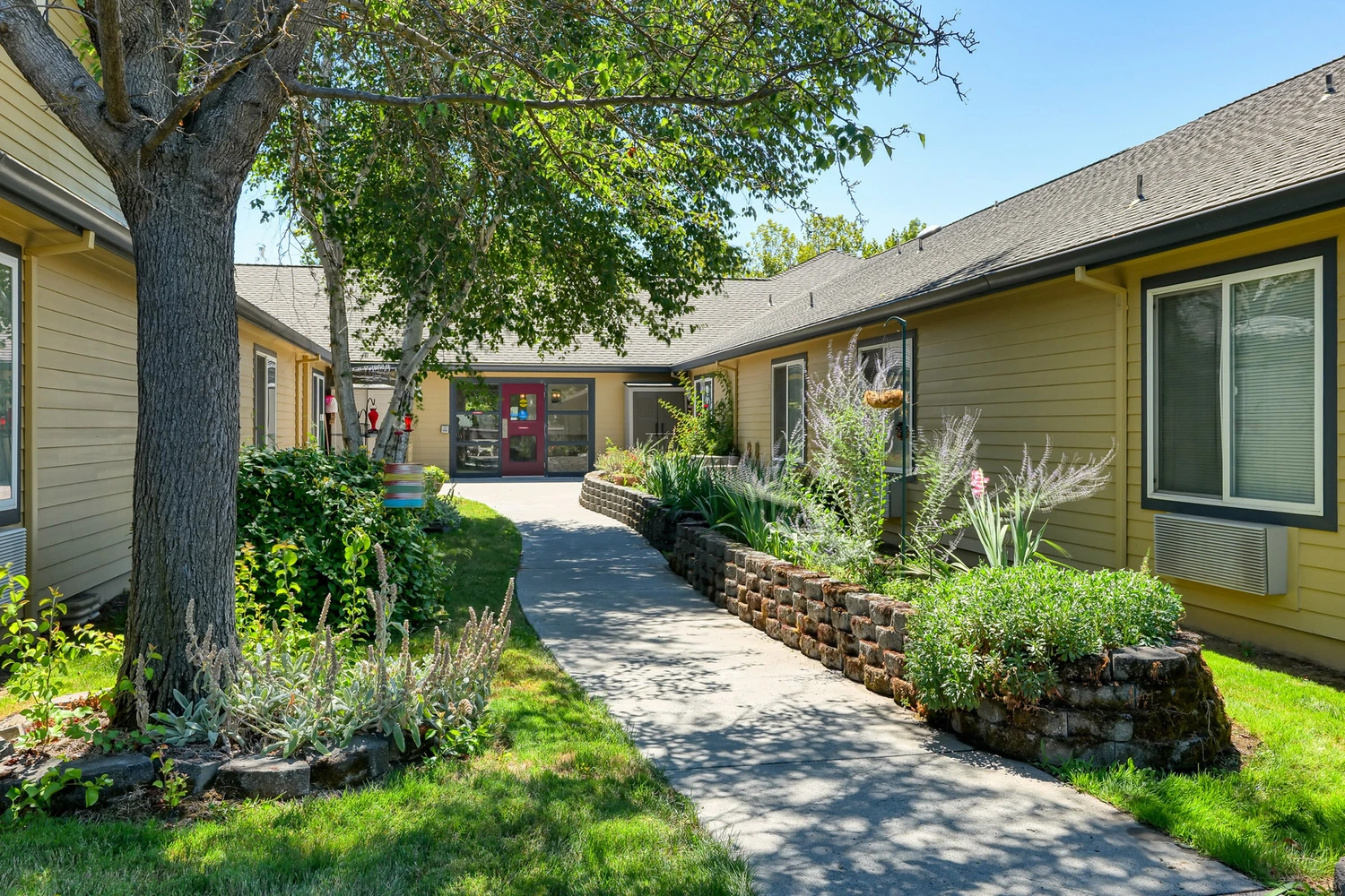 Exterior Gallery 10