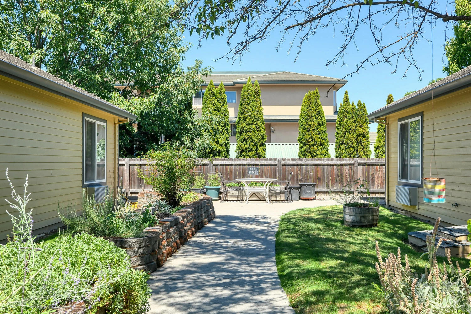 Exterior Gallery 11